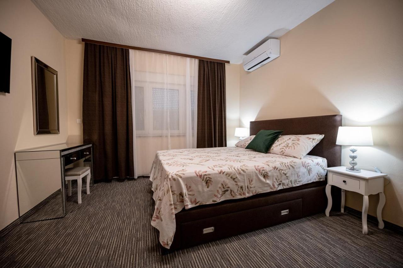 Apartmani Tome Zadar Ngoại thất bức ảnh