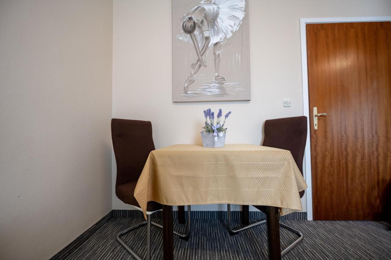 Apartmani Tome Zadar Ngoại thất bức ảnh
